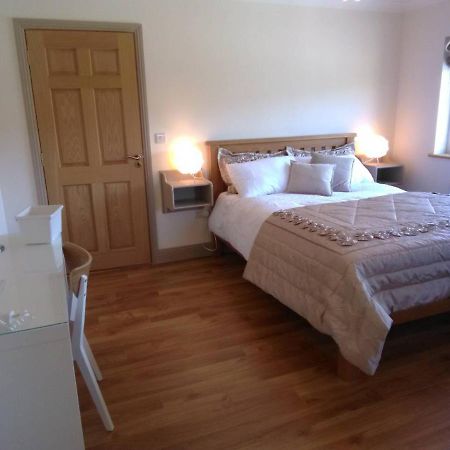 Burren Rock Farmhouse B&B Turlough  Εξωτερικό φωτογραφία